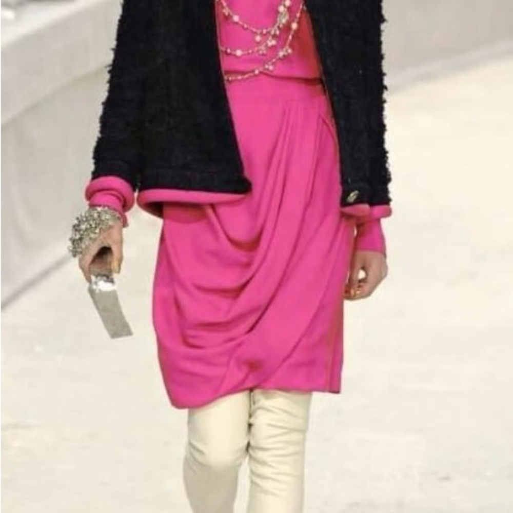 Chanel vintage fuchsia draped skirt